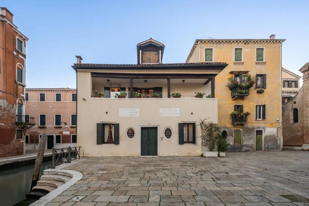Garden Mansion With Private Mooring R&R Apartment Venice